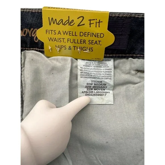 Lee Natural Fit Bermuda Short Gauntlet Womens Plus Size 24W Medium Mid Rise Blue - Picture 4 of 7